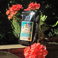 photo of coffee with geraniums