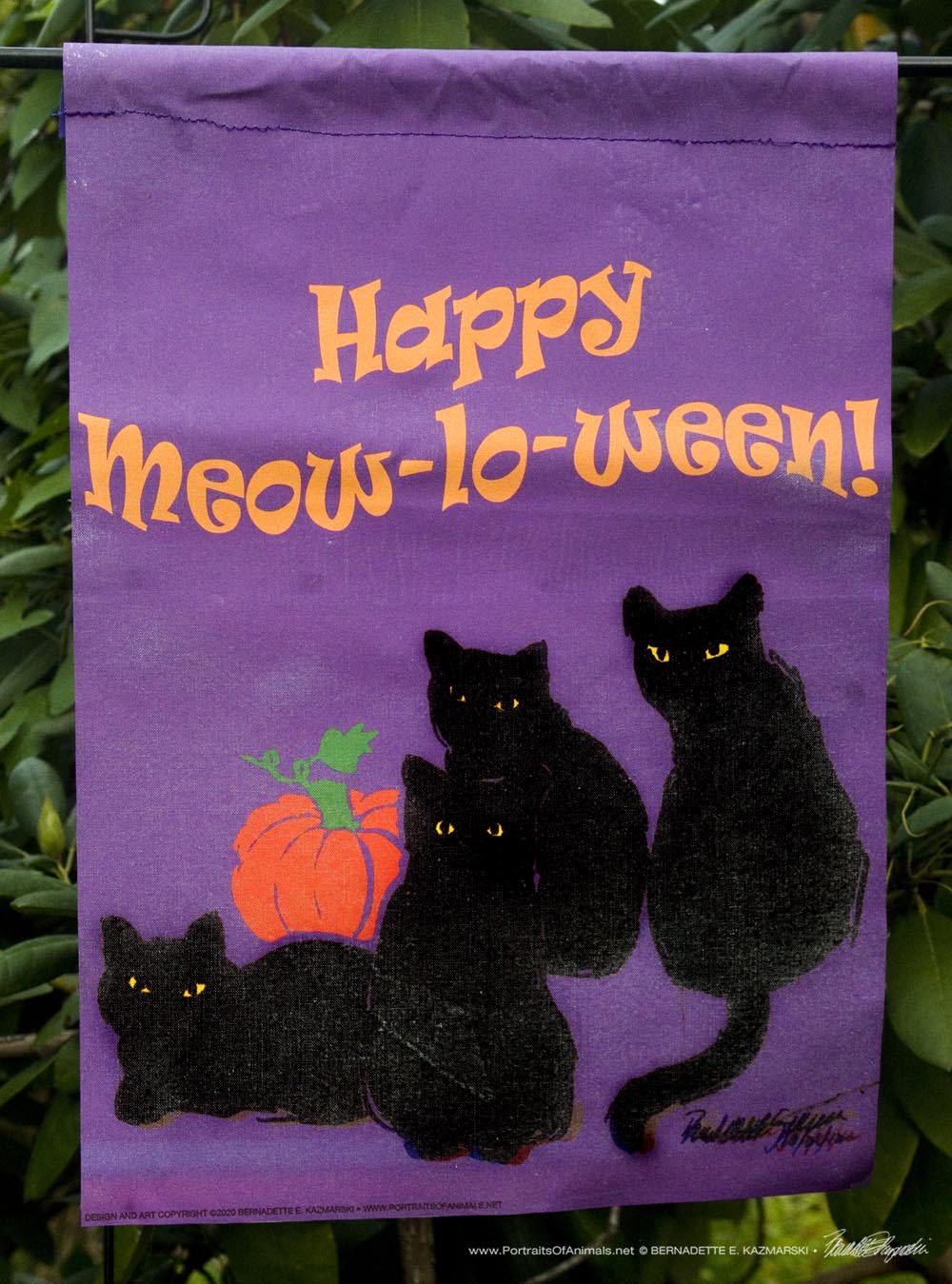 Happy Meow-lo-ween garden flag